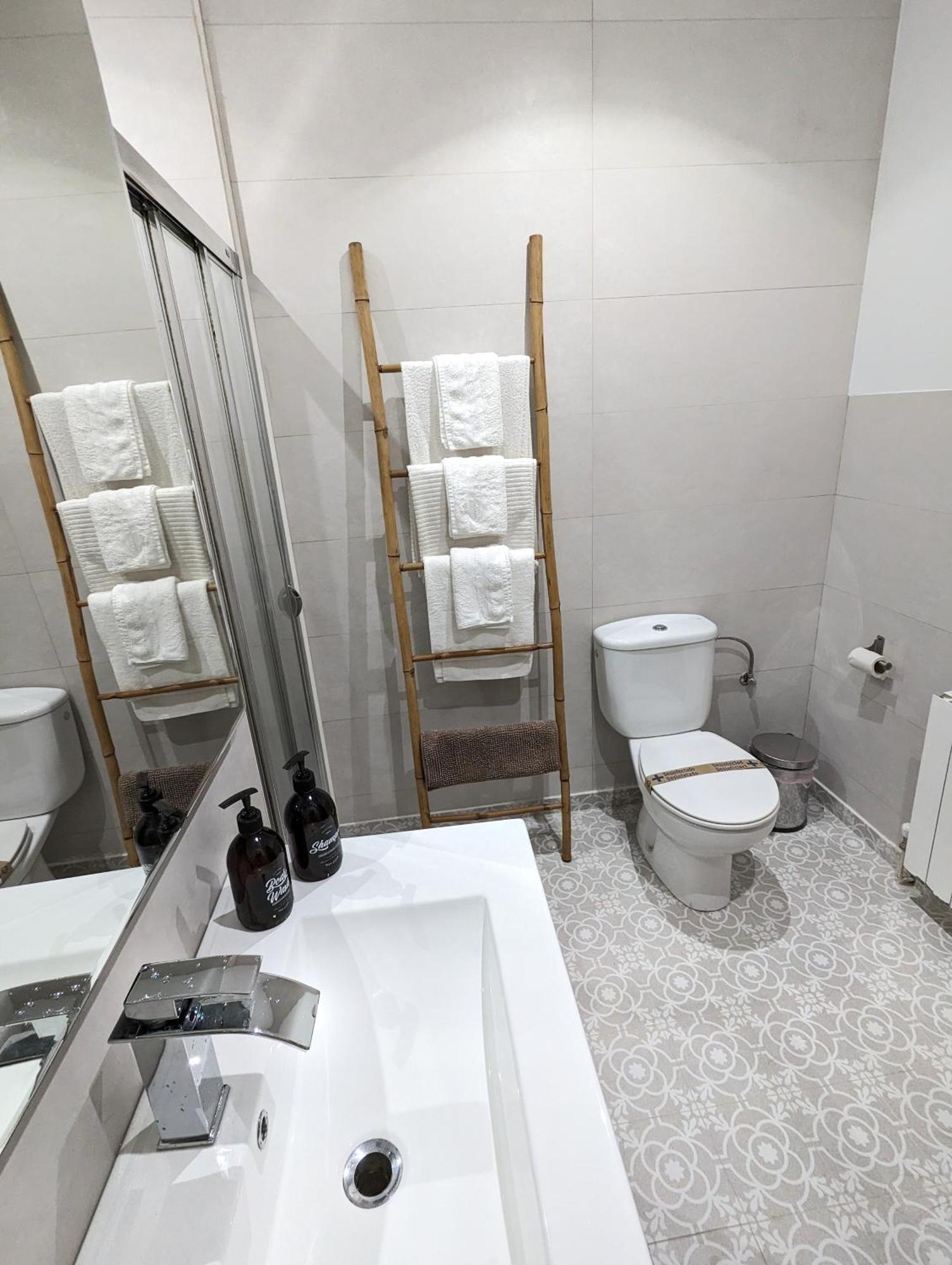 Apartamento Tranquilo Casco Viejo Bilbao Dış mekan fotoğraf